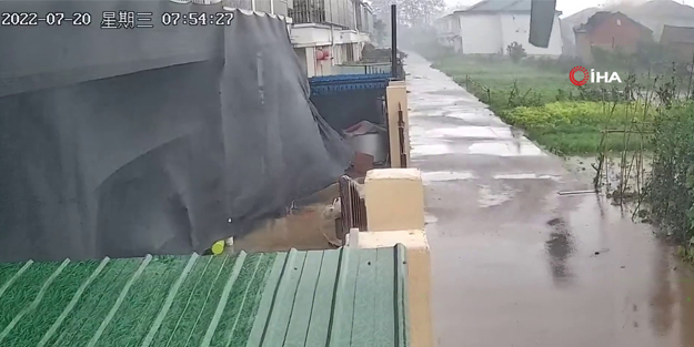 Çin'de kasırga felaketi: 1 ölü, 25 yaralı