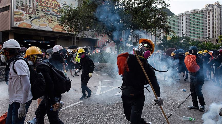 Çin'de protestoculara sopalı saldırı