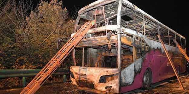 Çin’de yolcu otobüsü alev aldı: 26 ölü