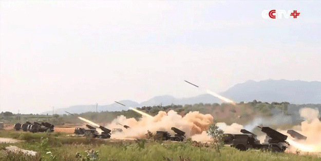 Uluslararası ajanslar 'dünya savaşı kapıda' dedi! Çin'den füze yağmuru