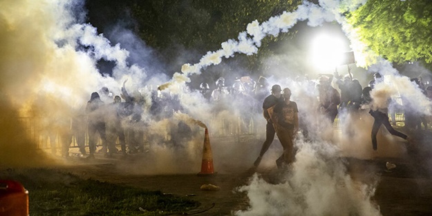Çin'den ABD'ye flaş cevap: Aynı manzarayı şimdi kendi pencerelerinden izleyebilirler