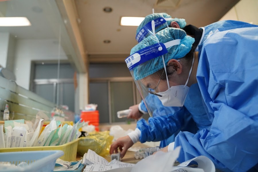 Çin’den ağızdan alınan Kovid-19 ilacı içi flaş karar