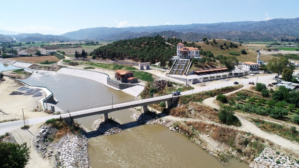 Çine Çayı Islah Projesi ile 10 bin dekar tarım arazisi taşkınlardan korunacak 