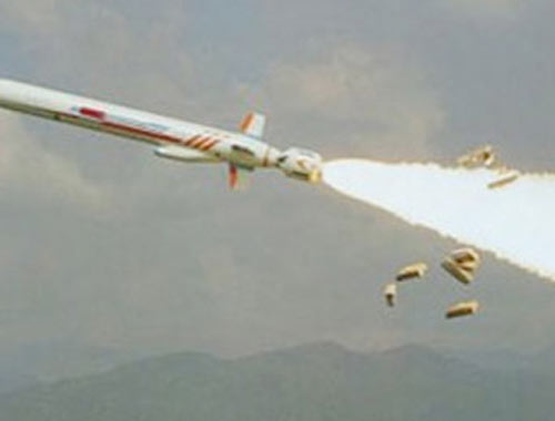 Çin'e süpersonik füze fırlattılar