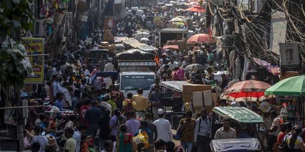 Çin'i geçti! İşte dünyanın en kalabalık ülkesi