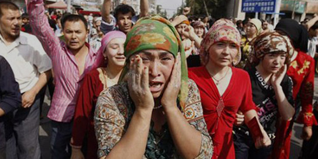 Çin'in 'Beyaz Kitap' raporunda skandal Sincan ifadesi: Azılı teröristler etkisiz hale getirildi