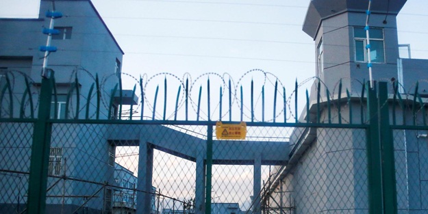 Çin'in esir kampında korkunç işkenceler! 'Tuvalet odamızın içindeydi'