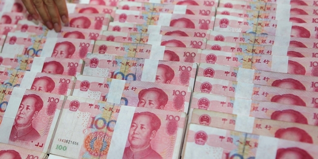 Çin'in hamlesi, kavgalı olduğu ülkeyi karıştırdı!