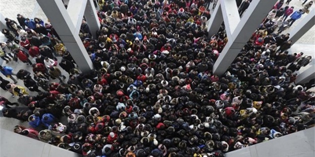 Çin'in kalabalığını gösteren görüntüler