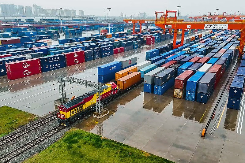 Çin’in Kuşak ve Yol ülkeleriyle ticareti hacmi 2 trilyon doları aştı