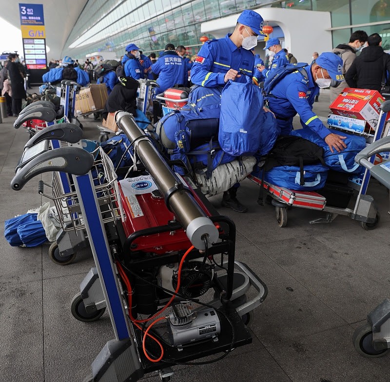 Çin’in Mavi Gök Kurtarma Ekibi Malatya’ya ulaştı