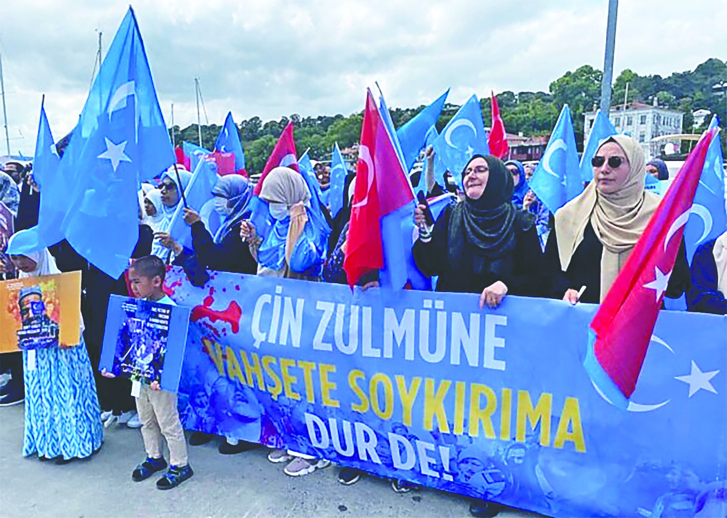 Çin’in Uygurlara Karşı Çok Boyutlu Soykırım Politikaları