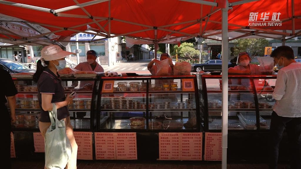 Çin’in vaka görülmeyen bölgelerinde hayat normale dönüyor