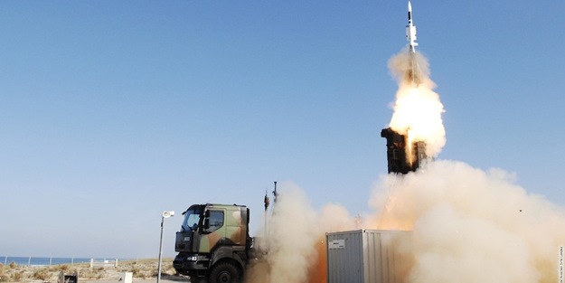 'Çin'le anlaşma olmadı, Fransızlar sırada'