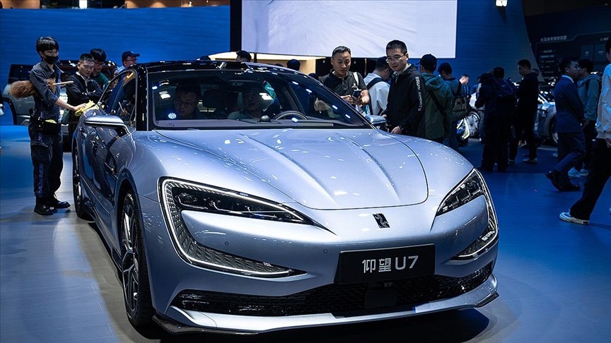 Çinli elektrikli araç üreticisi BYD'nin karı, ilk çeyrekte yüzde 55 azaldı