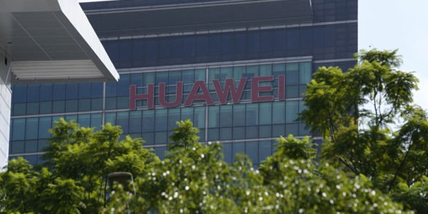 Çinli Huawei'nin sabit disk ihraç ettiği ortaya çıktı! Şirkete hesapta olmayan 300 milyon dolar büyük ceza yağdı!