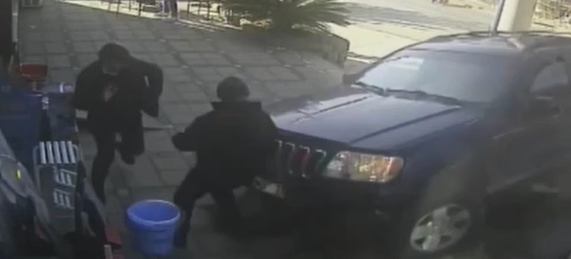 Cip kontrolden çıktı, mağazaya daldı!