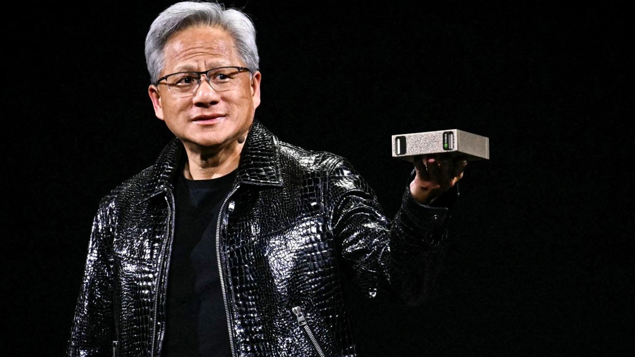 Çip üretimi kızışıyor! Çin’in nefesi ABD’nin ensesinde