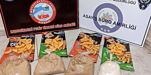 Cips paketlerinden çıkan şoke etti!
