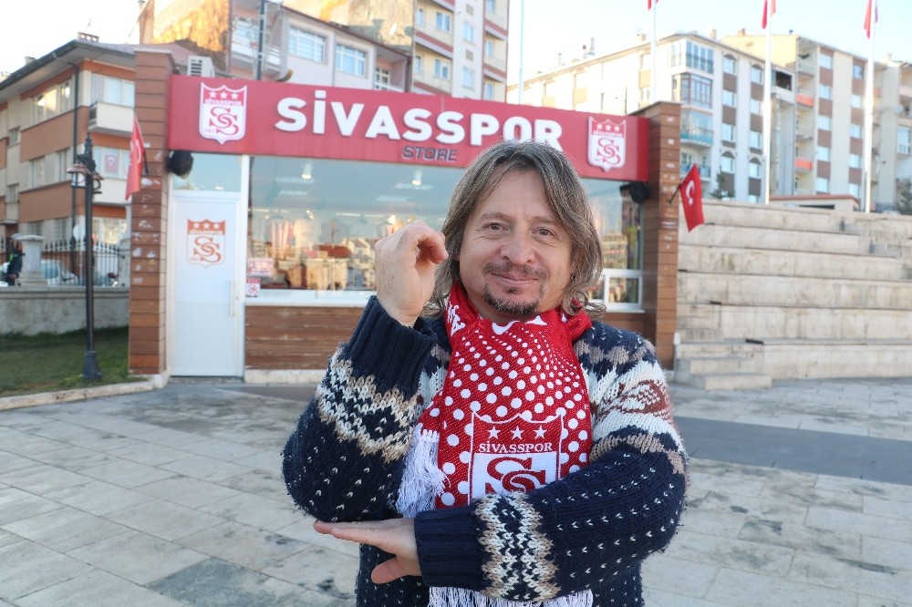 Çirkin tezahürattan ceza alan işitme ve konuşma engelli taraftarın cezası kaldırıldı 