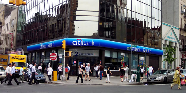Citibank'a 425 milyon dolar ceza