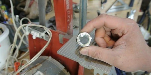 Civata somunundan öyle bir şey yaptı ki!