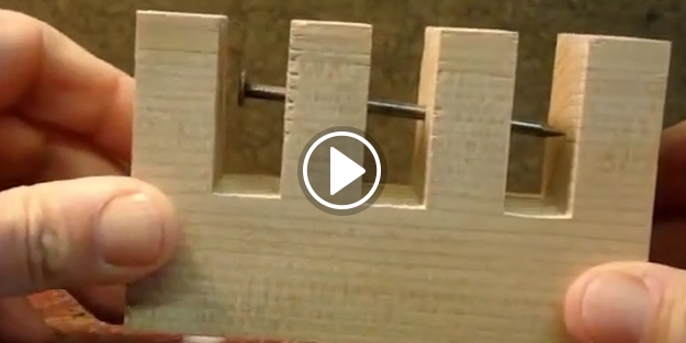 Çivi bu tahtaya nasıl çakıldı?