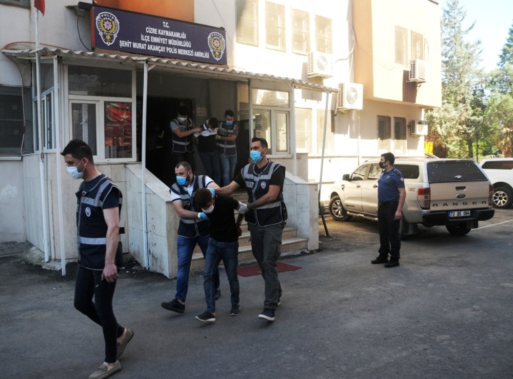 Cizre’de 2 kişinin öldüğü silahlı kavgaya karışan 5 kişi tutuklandı 