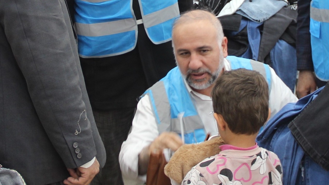 Cizre’de 800 Yetim Çocuğa Bayramlık Hediye Edildi