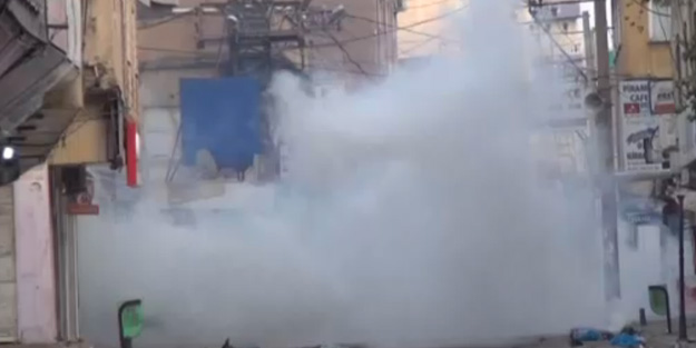 Polis göstericilere müdahale etti