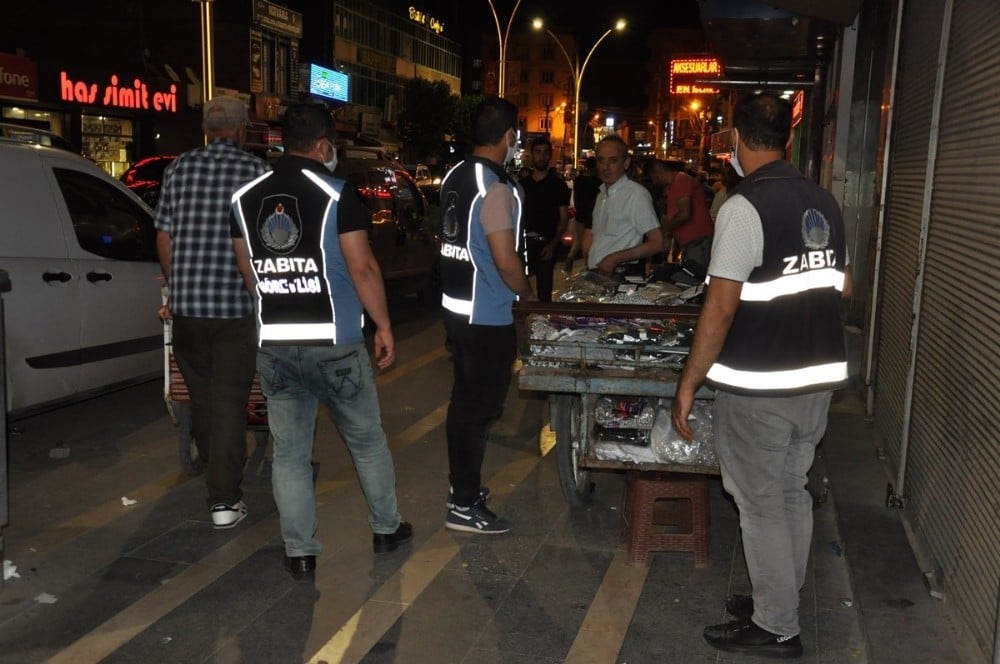 Cizre’de kaldırım işgali denetimi 