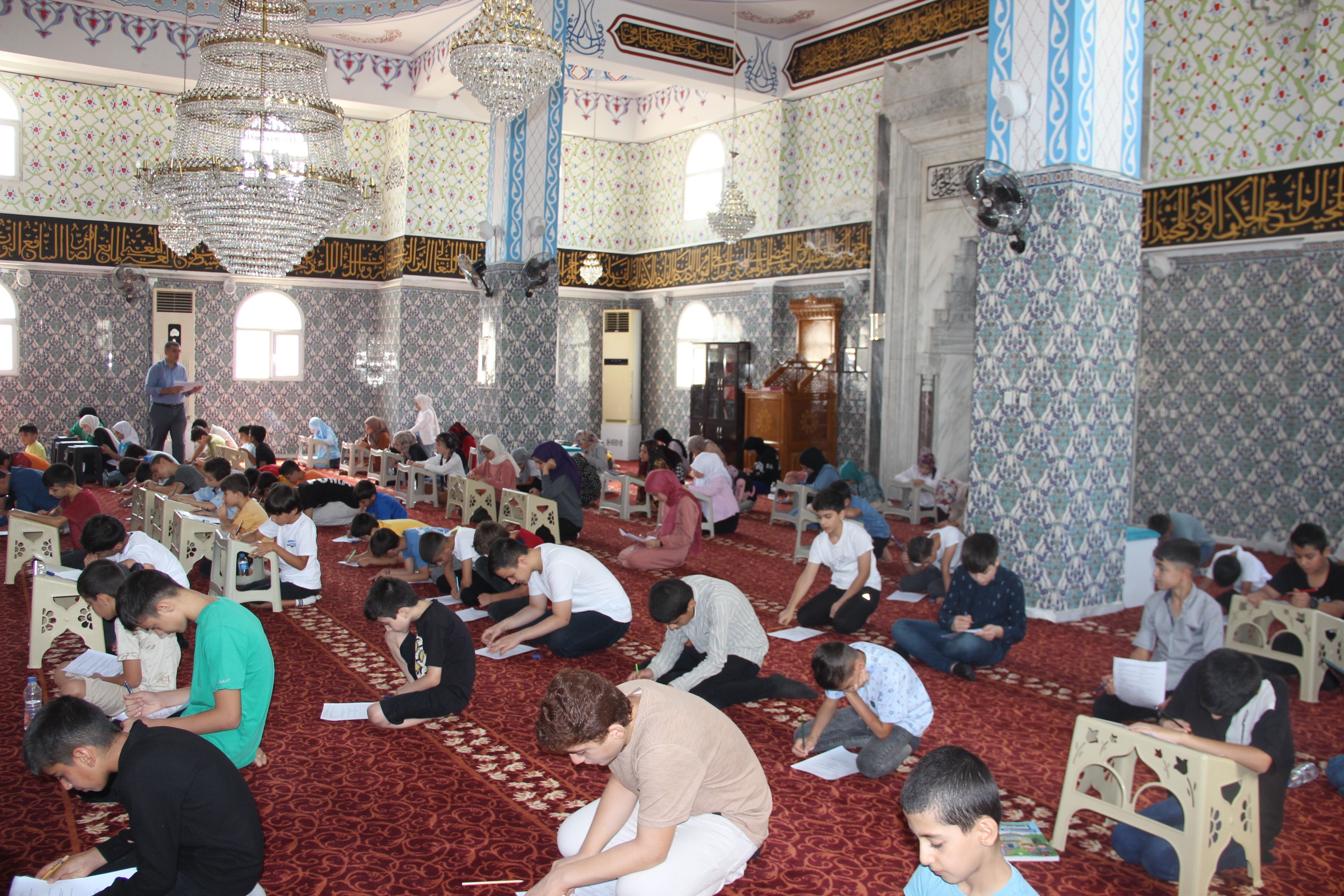 Cizre'de Kur'an kurslarında okuyan öğrencilere kurs sonu sınav yapıldı