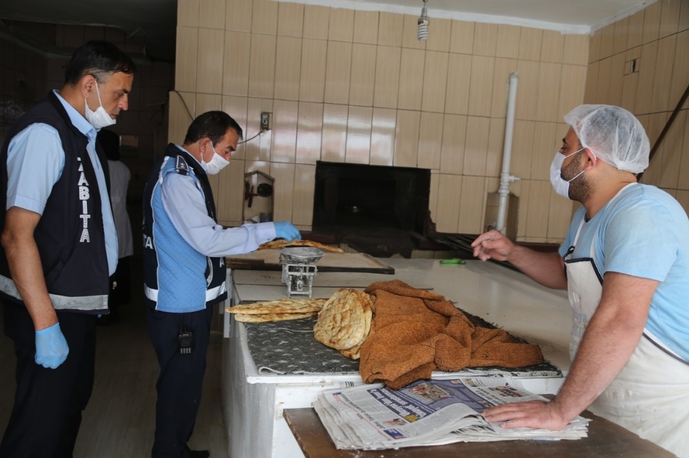 Cizre’de zabıta ekipleri Ramazan öncesi fırınları denetledi 