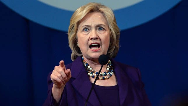 Clinton'la ilgili şok iddia! FBI engellendi