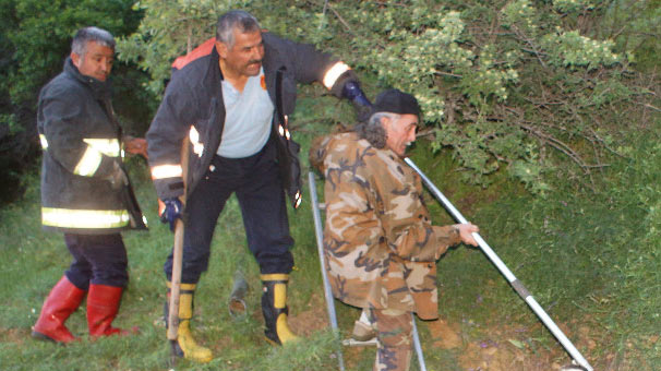 Çoban boş havuzda buldu!