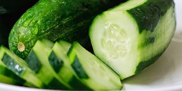 Çoban salata nasıl yapılır?