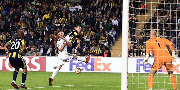 Cocu 'İslam'ı seçti Fenerbahçe kazandı!