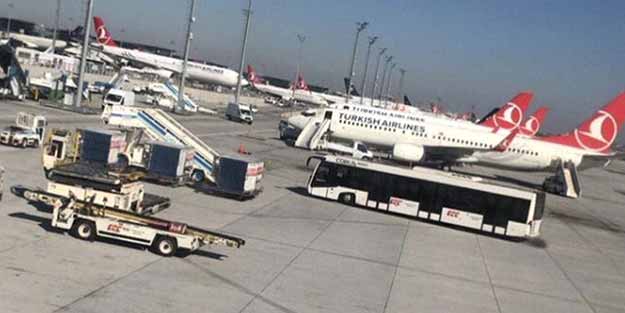 Cocu kovuldu! Fenerbahçeli yaşayan efsane İstanbul'a geldi