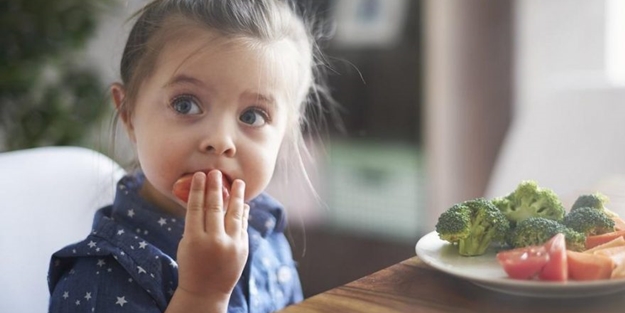 Çocuğa nasıl sebze yedirilir? Çocuklara sebze yedirmek için öneriler