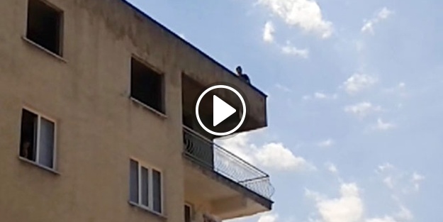 Çocuğuna 'Atla da kurtulayım' deyince...