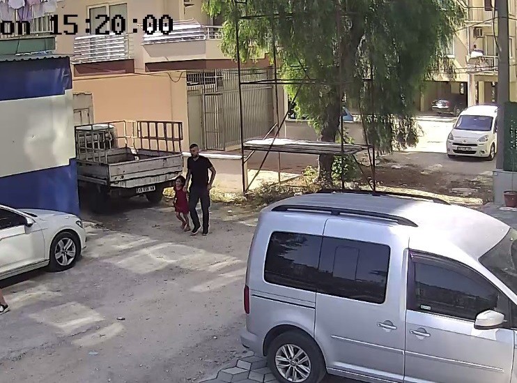Çocuğunun gözü önünde vurduğu eski eşini hakim karşısında bile tehdit etti 