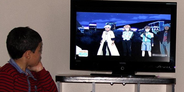 Çocuğunun odasına televizyon koyanlar dikkat!