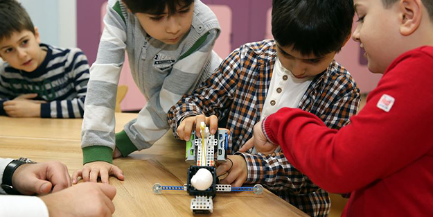 Çocuğunuz üstün zekalı mı? İşte bunu anlamanın yolları!