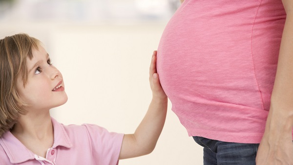 Çocuğunuzu kardeş fikrine alıştırmanın ipuçları nelerdir?