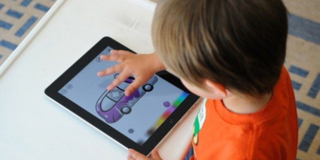 Çocuğunuzun eline tablet verirken bir kez daha düşünün! Çünkü...