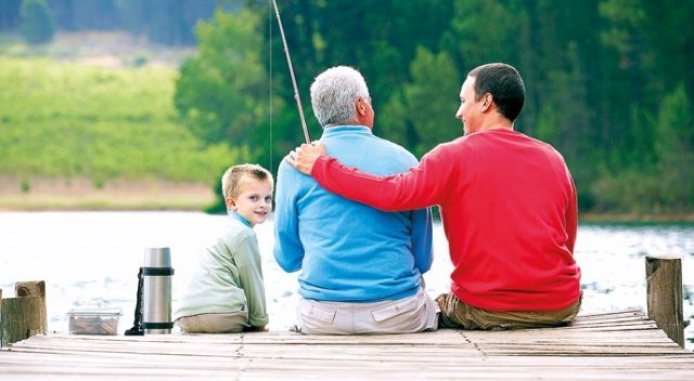 Çocuk dediğinizi değil, yaptığınızı öğrenir