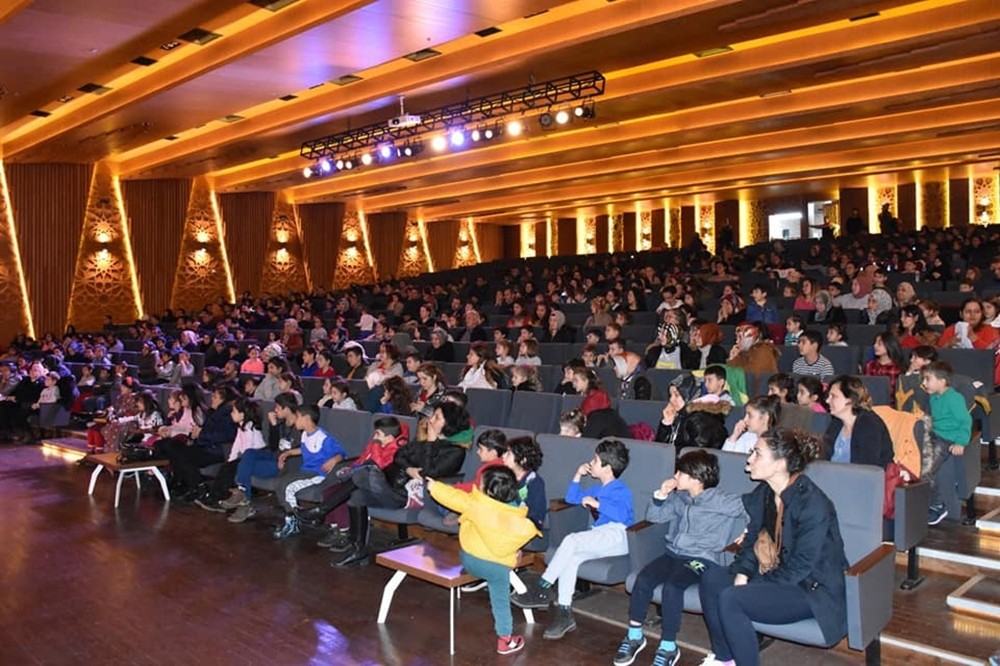 Çocuk etkinlikleri festivali yoğun ilgi 
