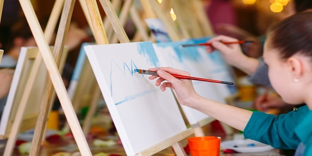 Çocuk gelişiminde resim yapmanın yararları nelerdir?