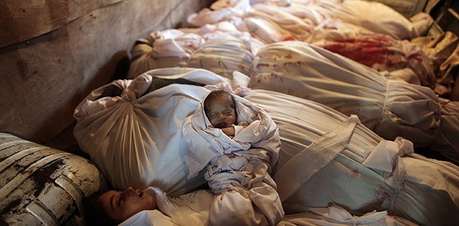 Çocuk katliamına devam