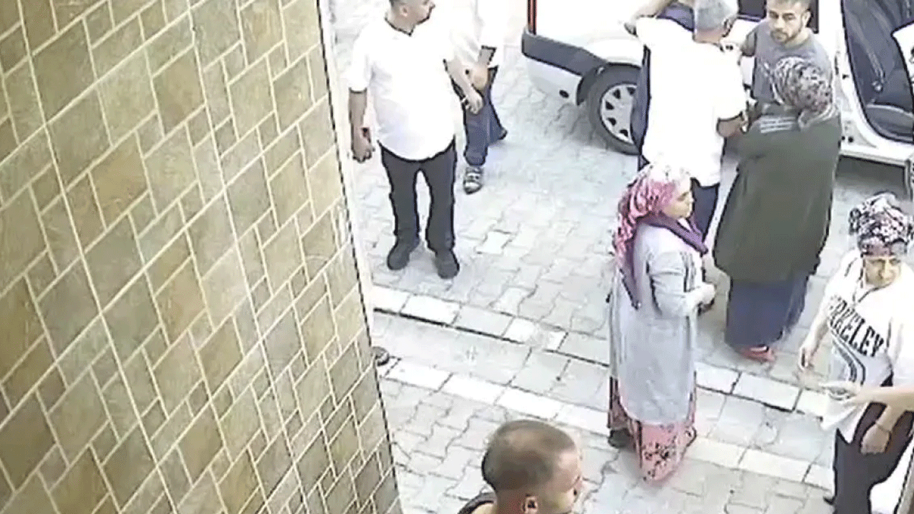 Çocuk kavgasına aileler dahil oldu ortalık savaş alanına döndü!